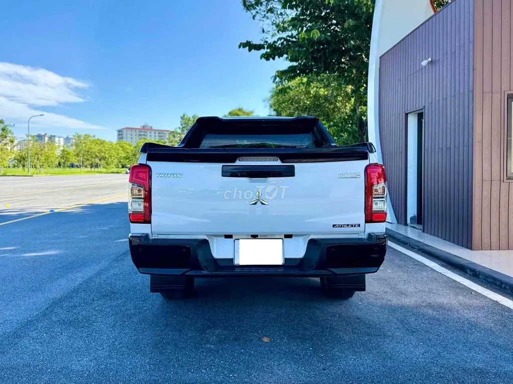 Mitsubishi Triton 2022 photo 2