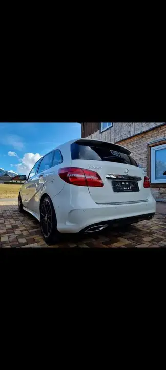 Mercedes-Benz B-Class 2018 photo 2
