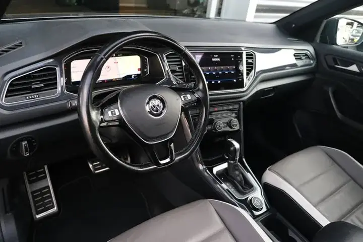 Volkswagen T-Roc 2018 photo 3