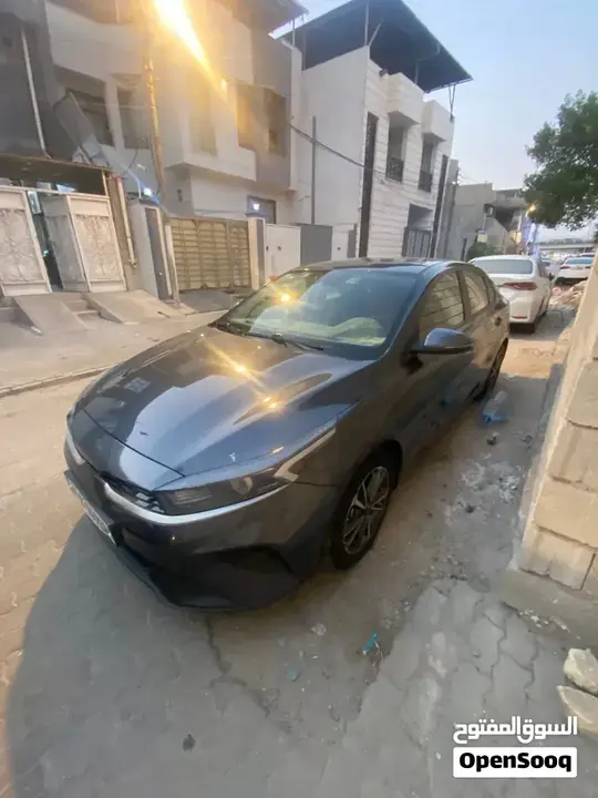 Kia Forte 2023 photo 4