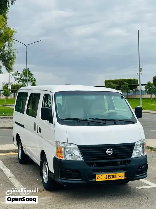 Nissan Urvan 2009 photo 4