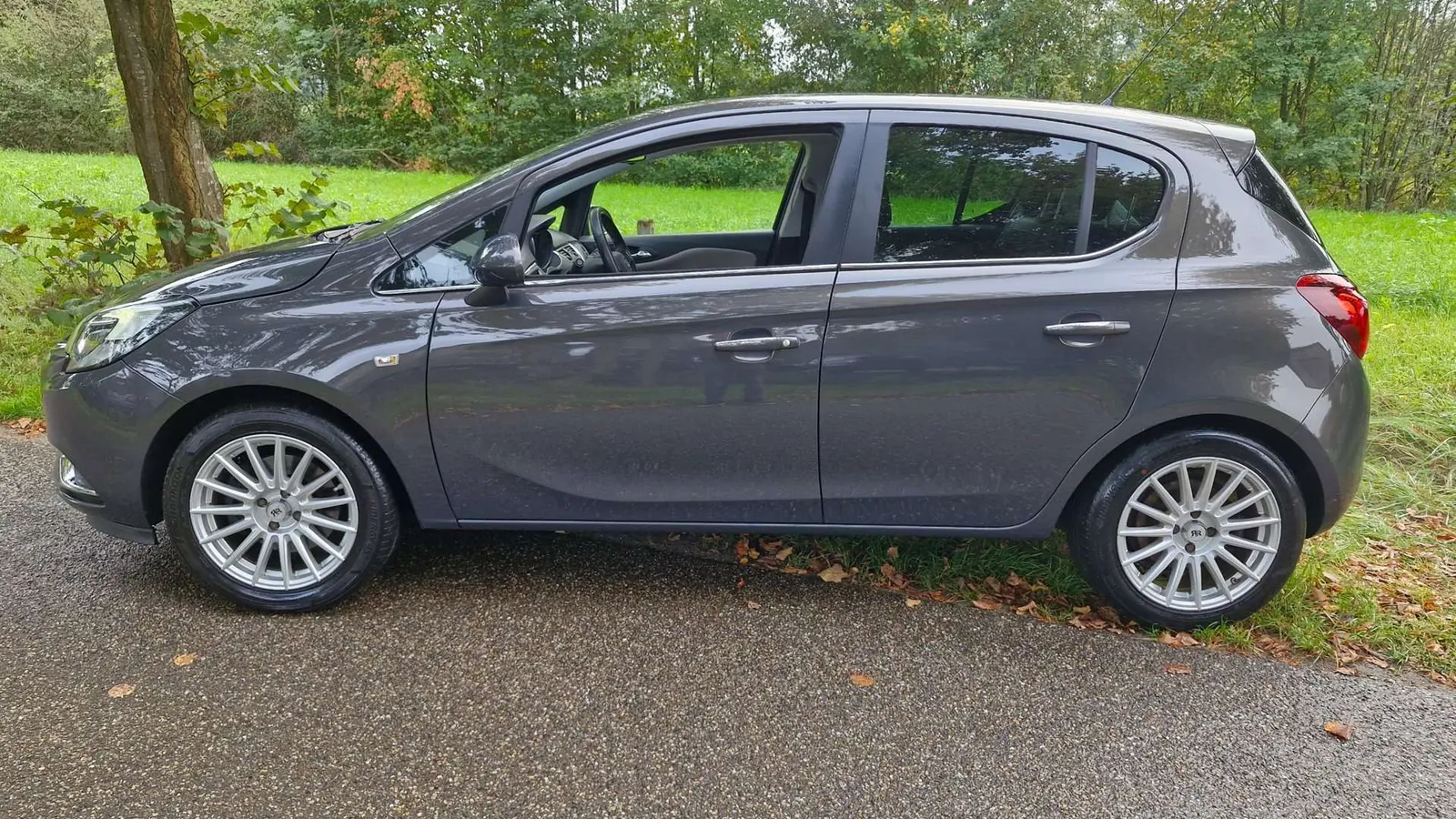 Opel Corsa 2015 photo 2