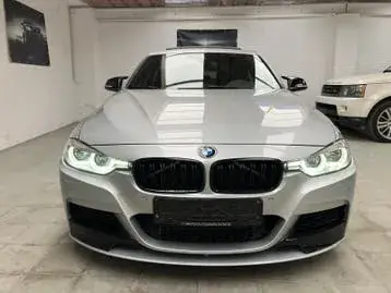 BMW 328I