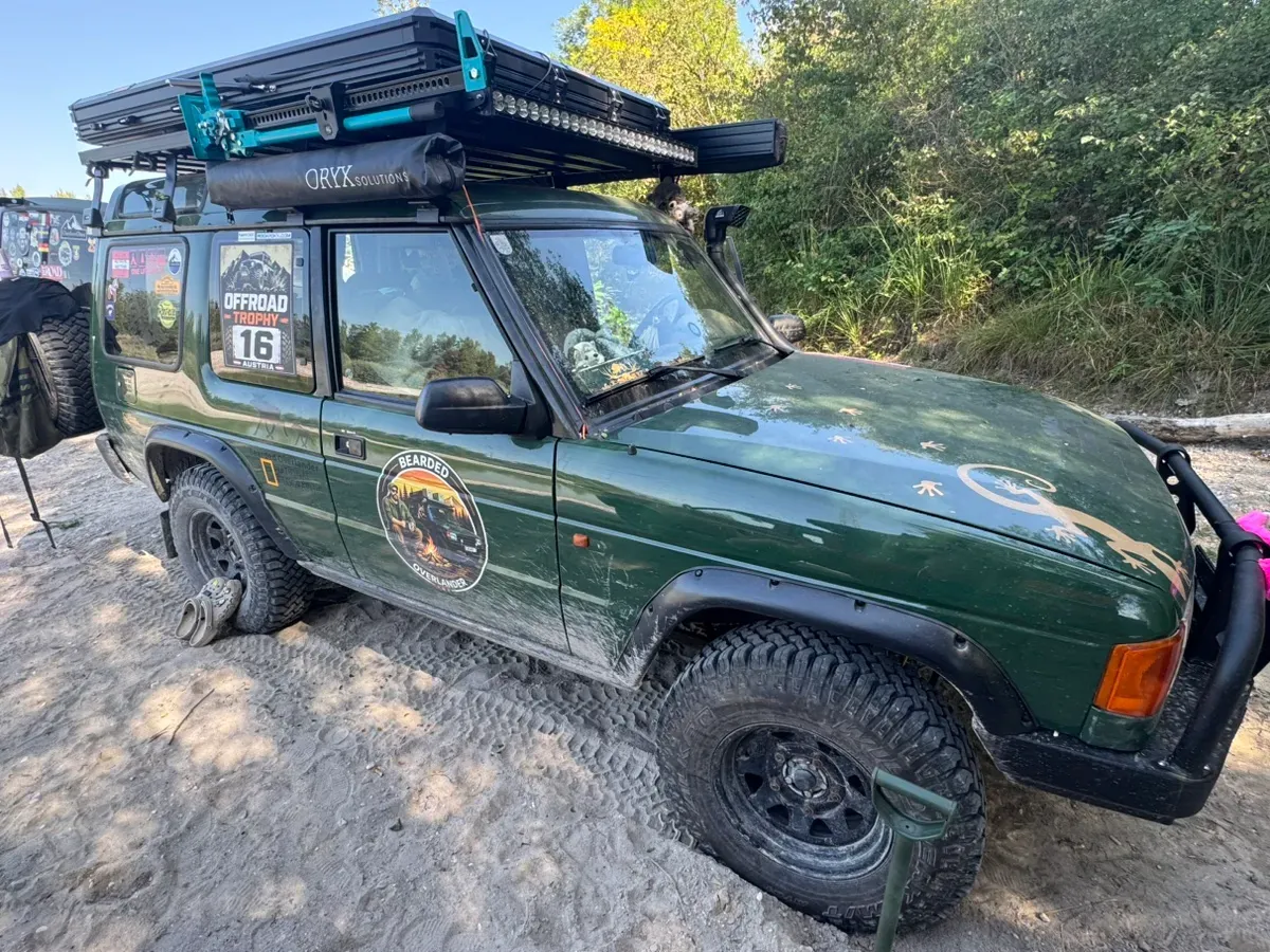 Land Rover Discovery 1994 photo 2