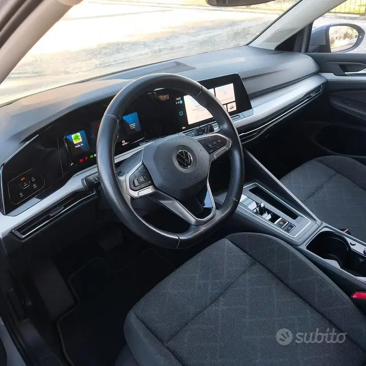 Volkswagen Golf 2023 photo 4