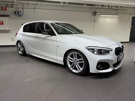 BMW 116I 2015 photo 3