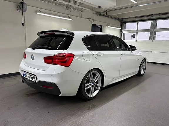 BMW 116I 2015 photo 4