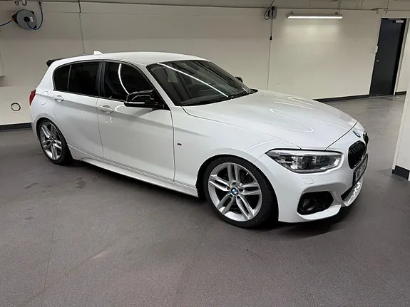 BMW 116I 2015 photo 2