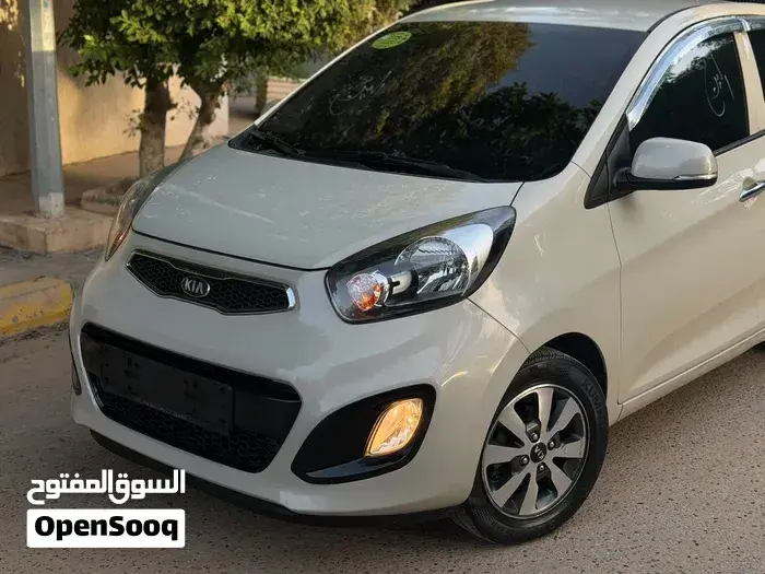 Kia Picanto 2013 photo 2