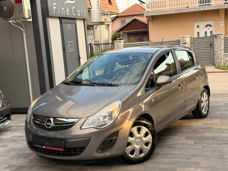Opel Corsa D 2011 photo 2