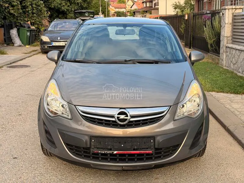 Opel Corsa D 2011 photo 4