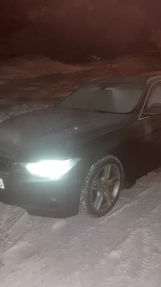 BMW 320I 2014 photo 2