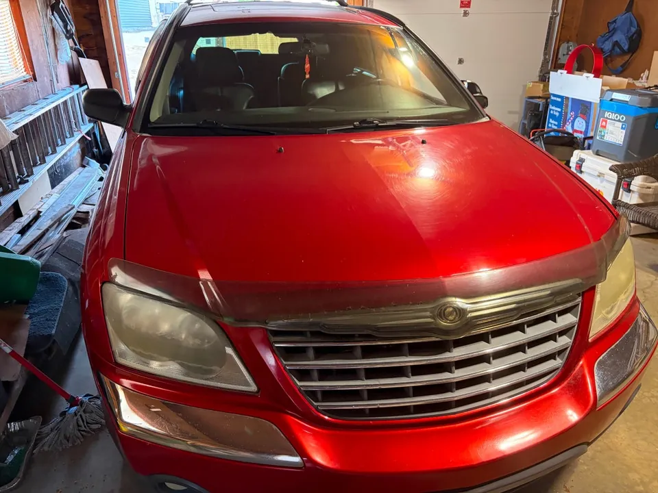 Chrysler Pacifica 2005 photo 2