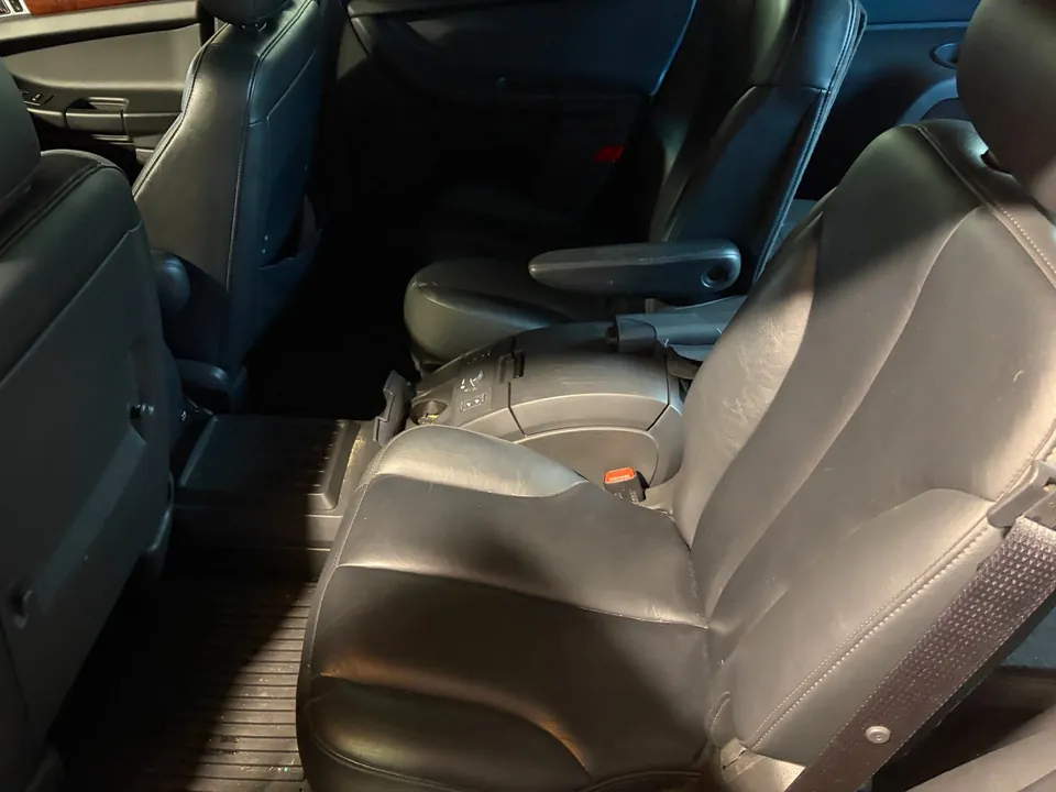 Chrysler Pacifica 2005 photo 3