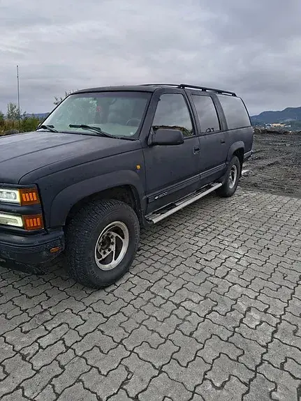 Chevrolet Suburban 1996 photo 3