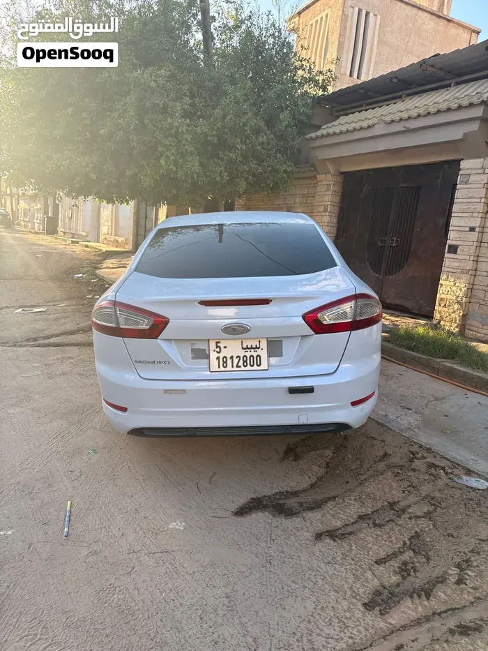 Ford Mondeo 2015 photo 2