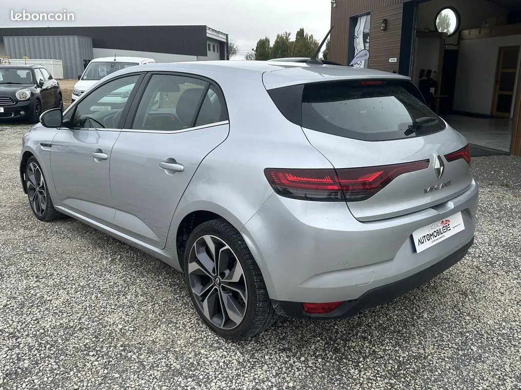 Renault Megane 2021 photo 3