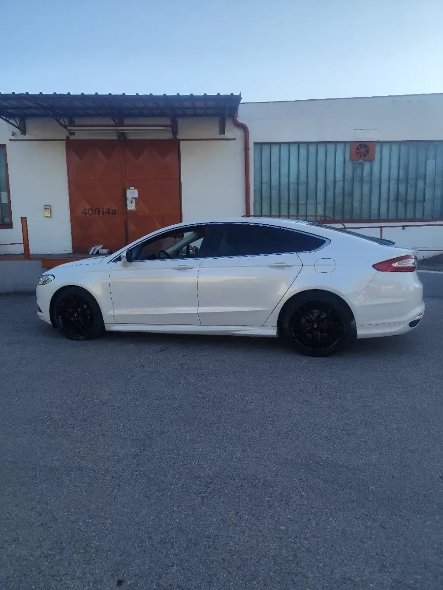 Ford Mondeo 2015 photo 3