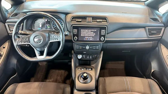 Nissan Leaf 2021 photo 4
