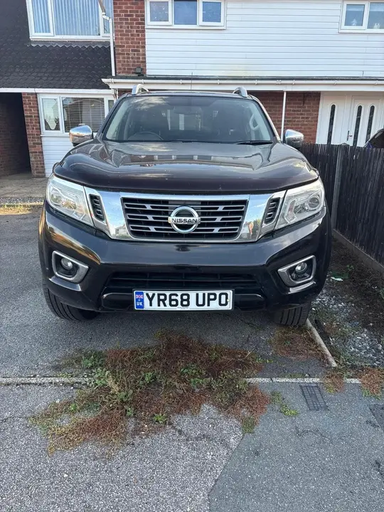 Nissan Navara 2018 photo 2