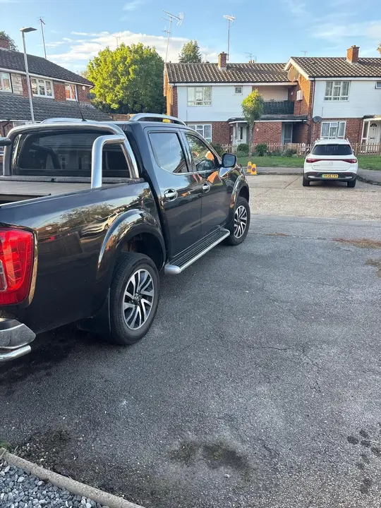 Nissan Navara 2018 photo 5