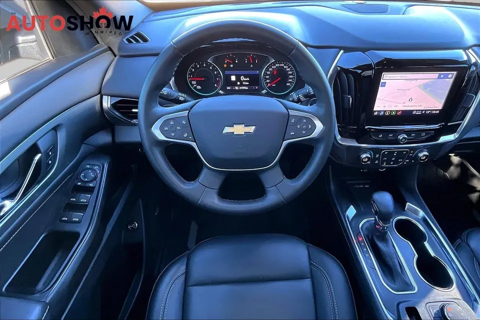 Chevrolet Traverse 2023 photo 3