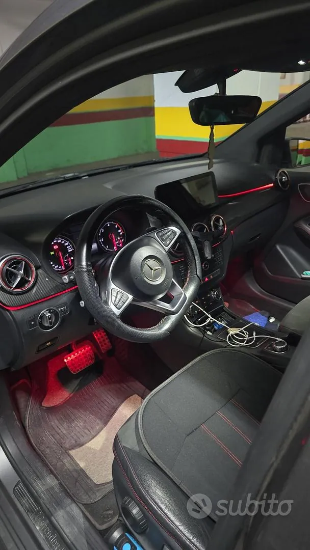 Mercedes-Benz B 2015 photo 2