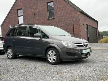 Opel Zafira 2013 photo 3