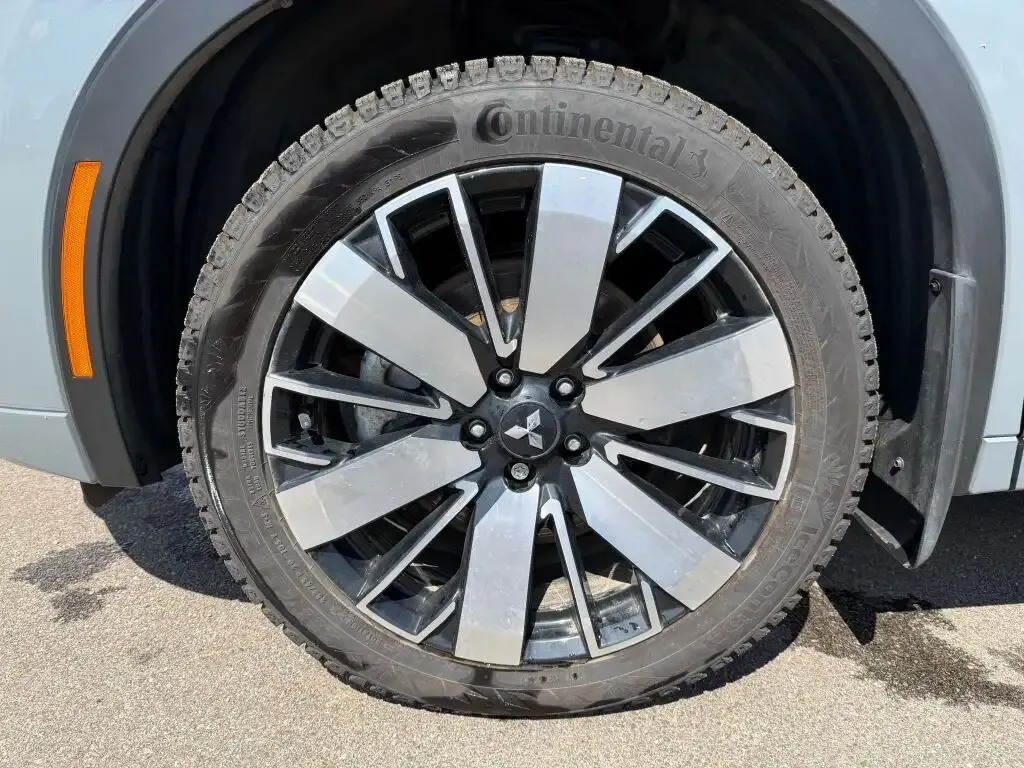 Mitsubishi Outlander 2026 photo 4
