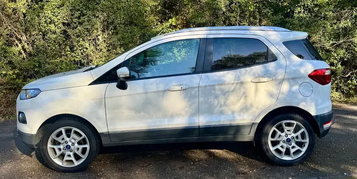 Ford Ecosport 2017 photo 4