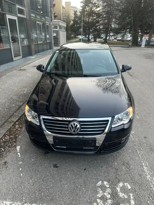 Volkswagen Passat 2009 photo 3