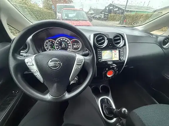 Nissan Note 2014 photo 5