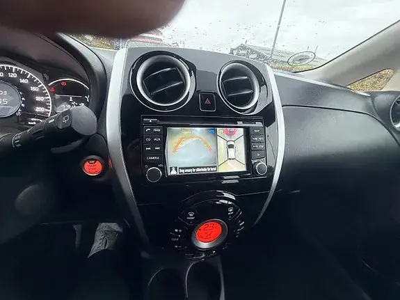 Nissan Note 2014 photo 4