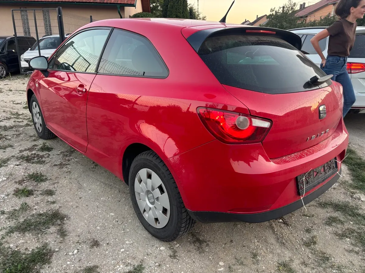 Seat Ibiza 2009 photo 3