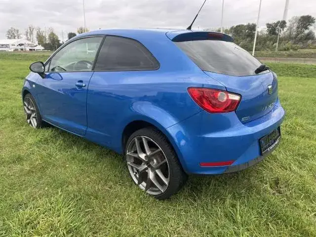 Seat Ibiza 2012 photo 3