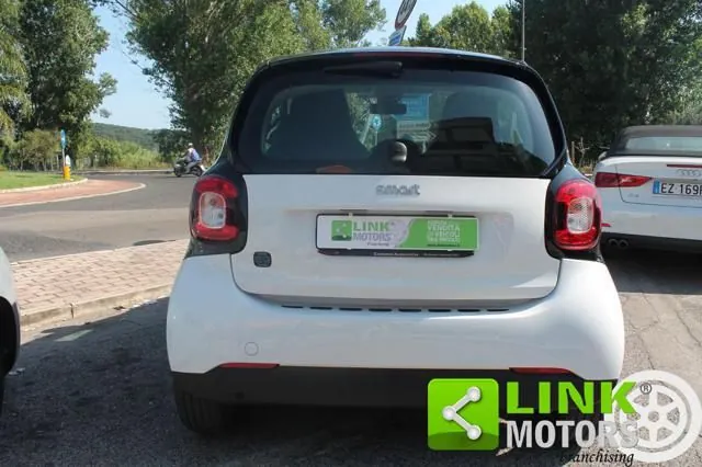 Smart Fortwo 2022 photo 5