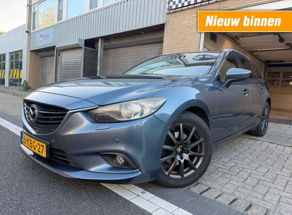 Mazda 6