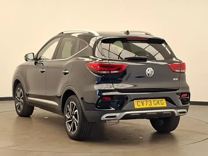 MG Mg Zs 2023 photo 2