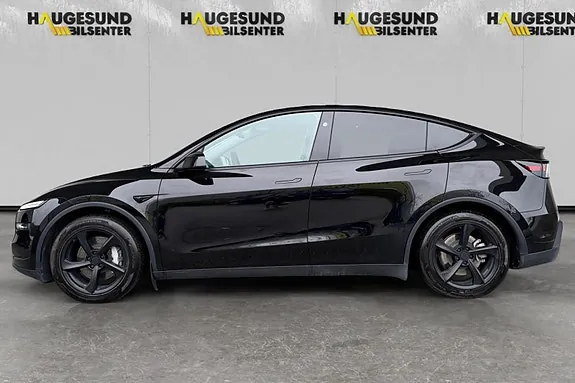 Tesla Model Y 2025 photo 5