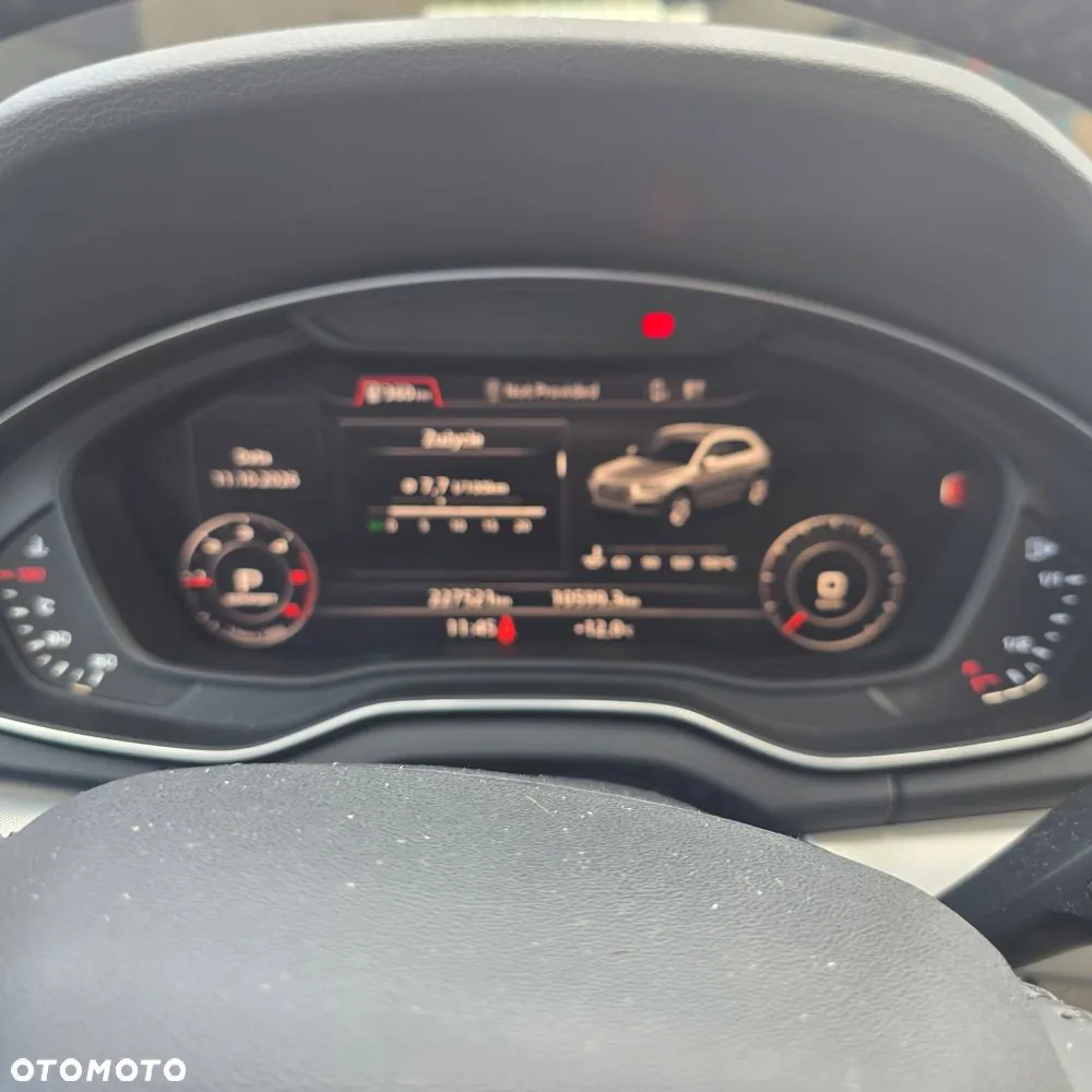 Audi Q5 2018 photo 2