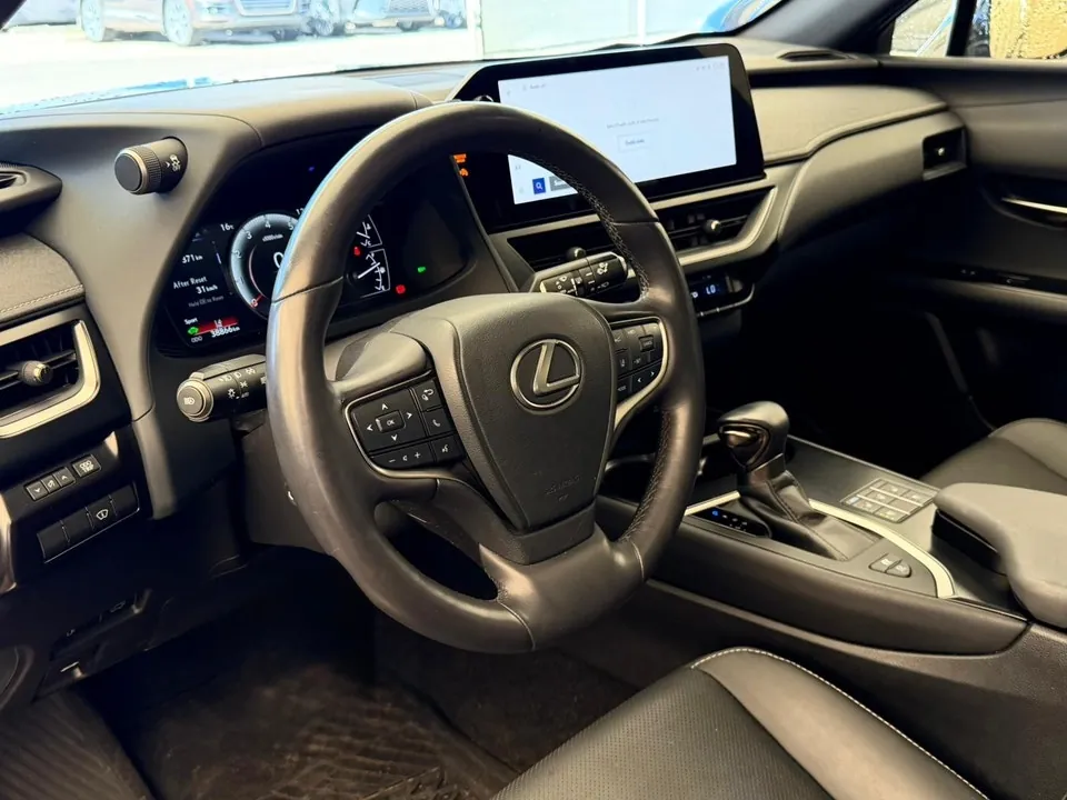 Lexus Ux 2024 photo 5