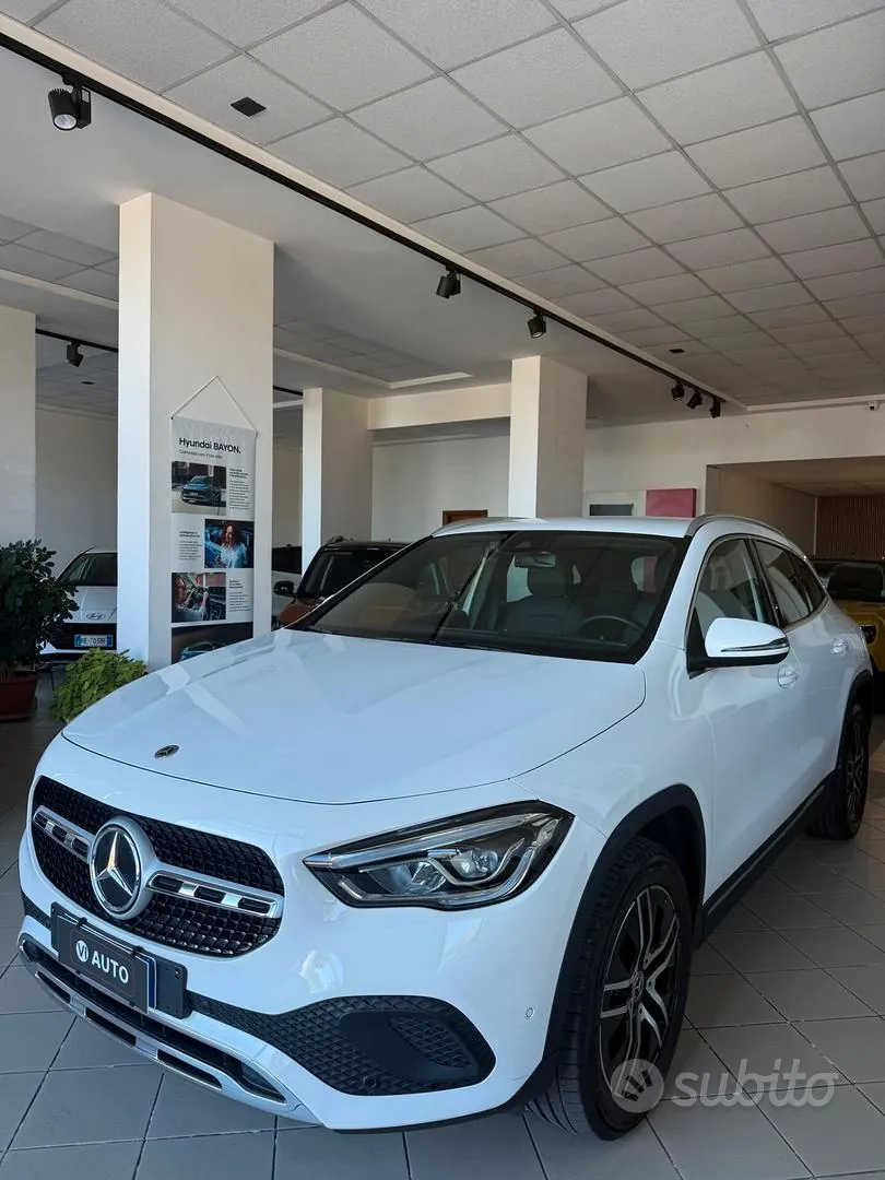 Mercedes-Benz Gla 2023 photo 2