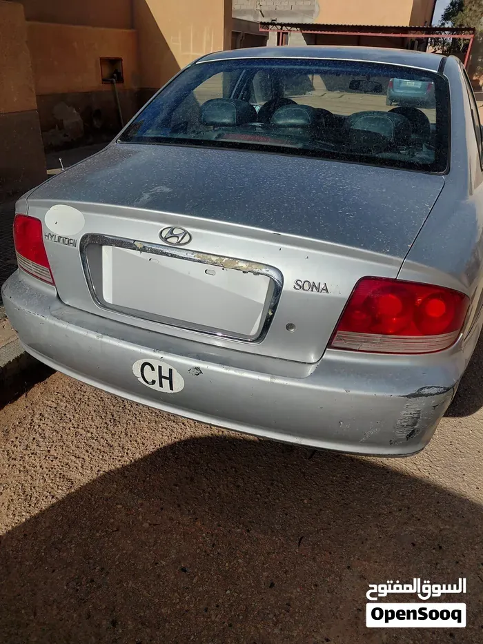 Hyundai Sonata 2010 photo 3