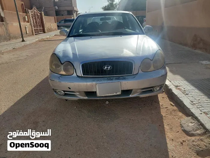 Hyundai Sonata 2010 photo 2