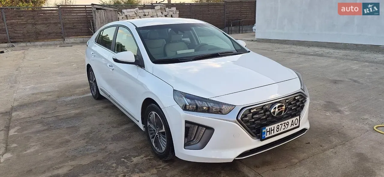 Hyundai Ioniq 2021 photo 3