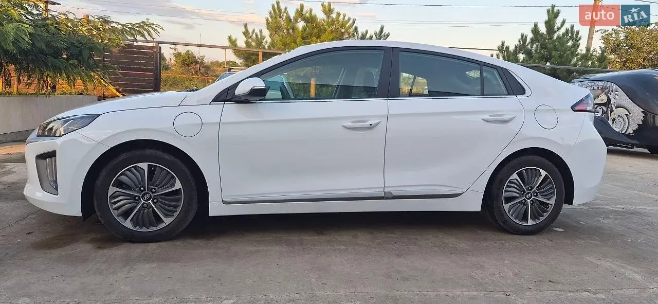 Hyundai Ioniq 2021 photo 5