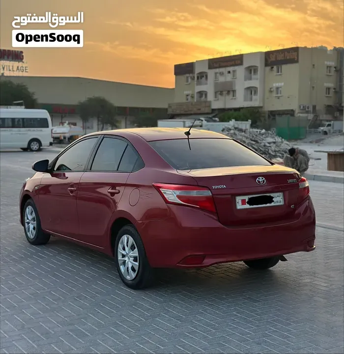 Toyota Yaris 2015 photo 4