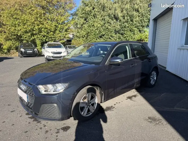 Audi A1 2020 photo 2