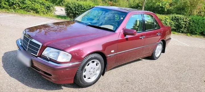 Mercedes-Benz 220 Cdi