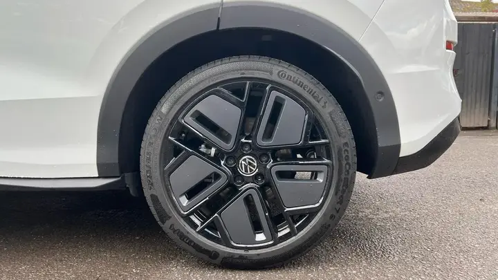 Volkswagen T-Roc 2026 photo 5
